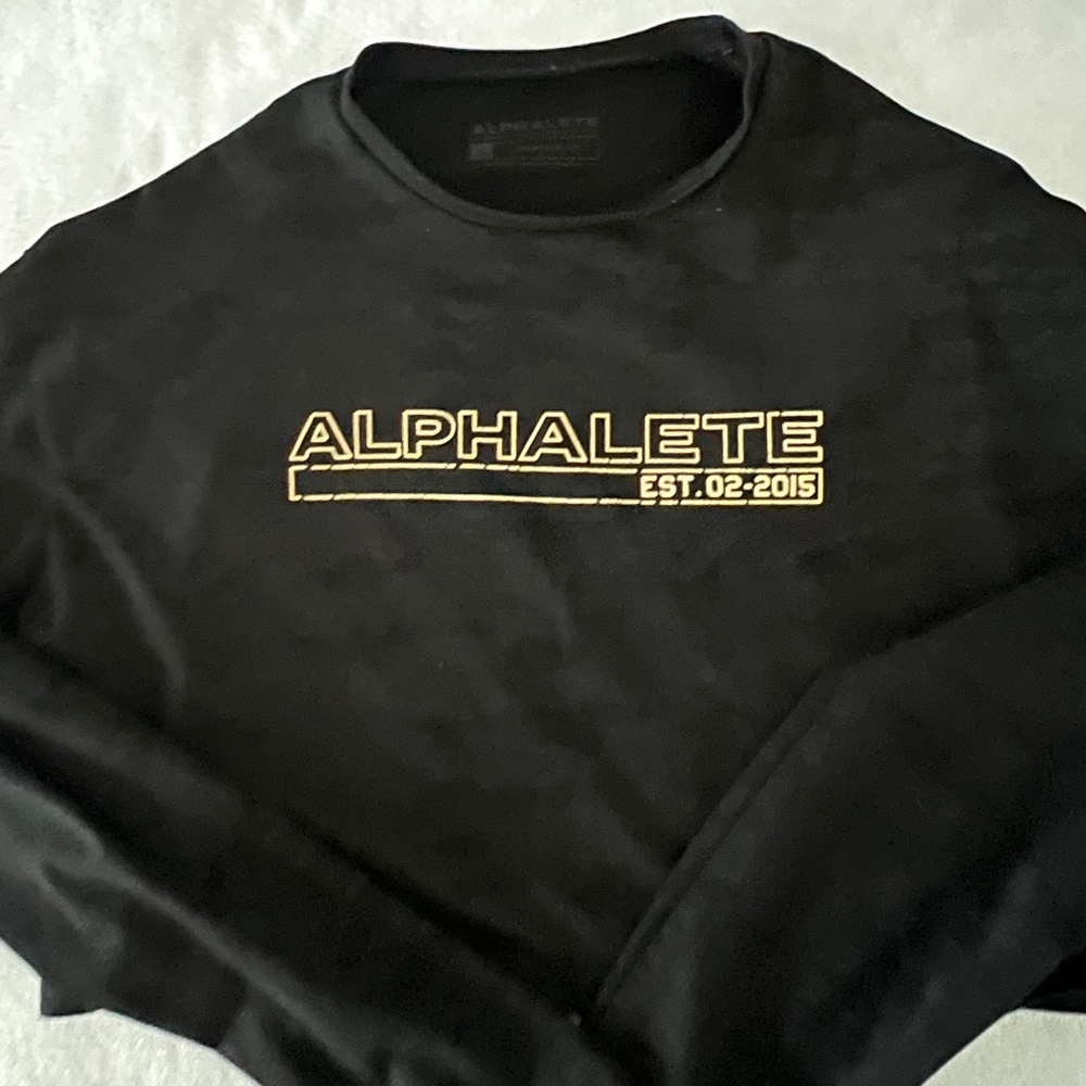 ALPHALETE CROP CAMO LONG SLEEVE